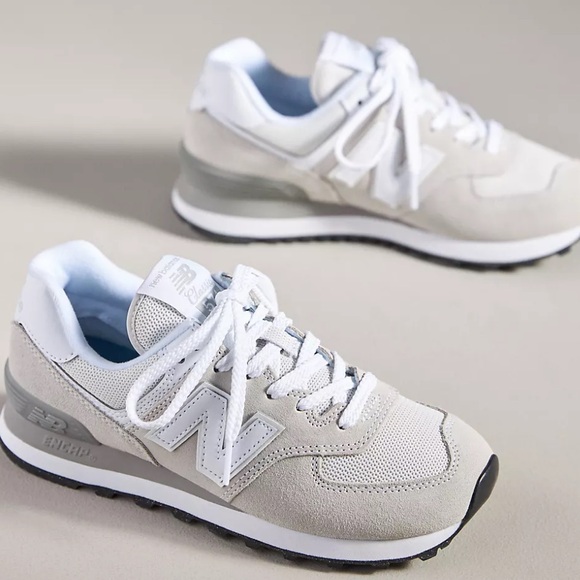 New Balance 574 Sneakers ✨NWT✨ - Picture 1 of 3